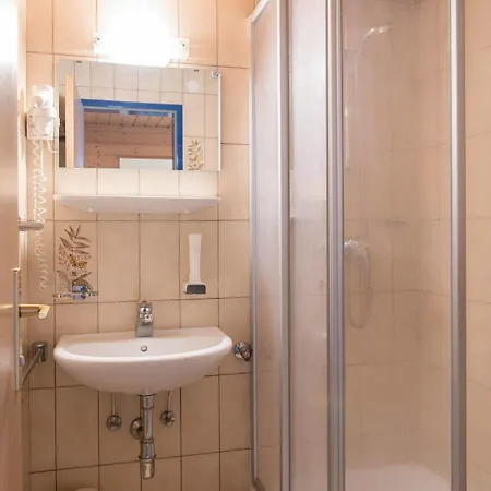 Apartmenthaus Seilergasse By We Rent Отель Целль-ам-Зе